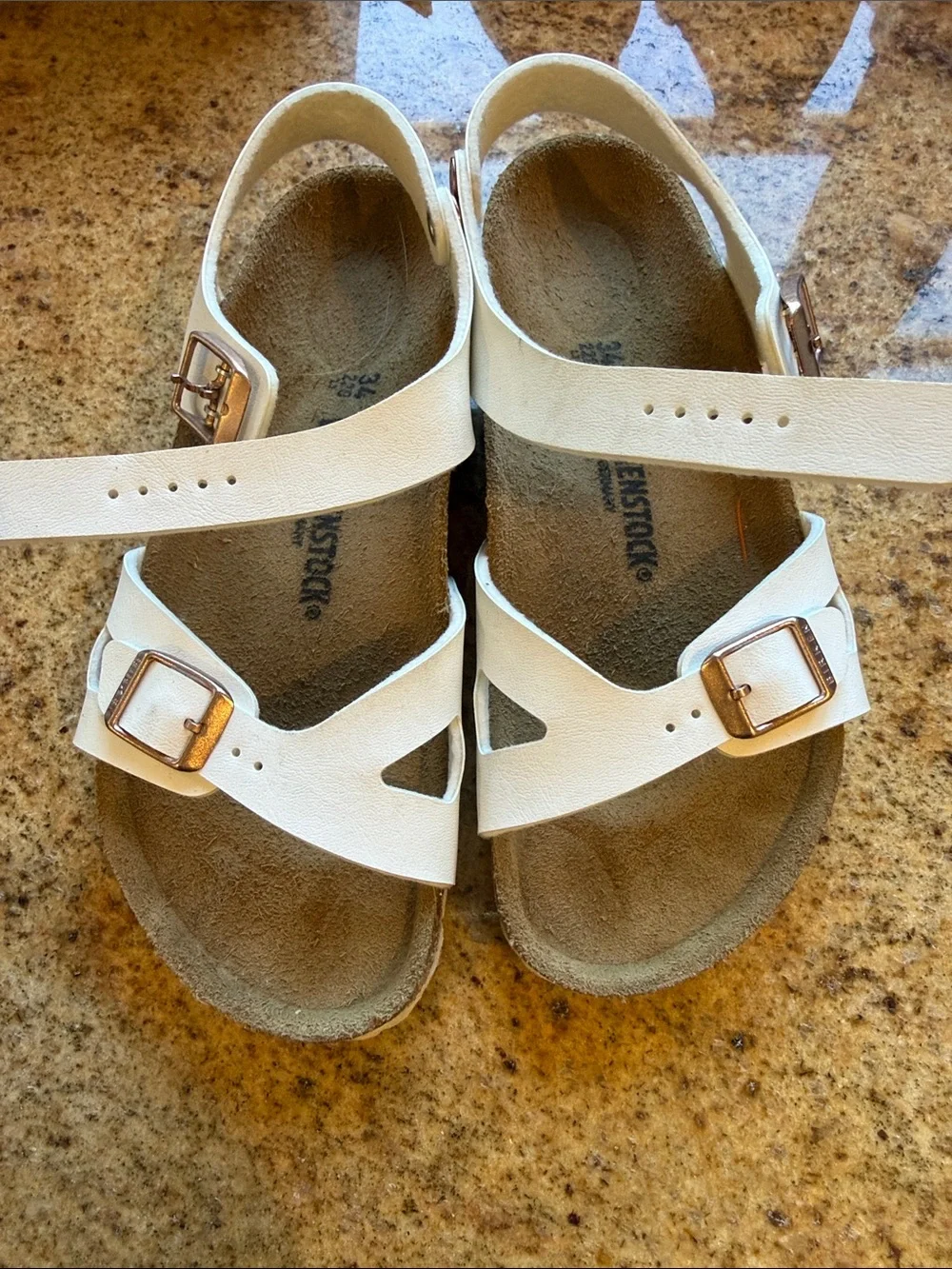 Size 3-3.5US / 34EU - Birkenstock Rio Kids White Double Buckle Sandals